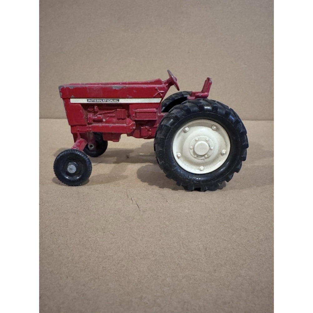 Vintage ERTL International Red Diecast Metal Tractor 5"